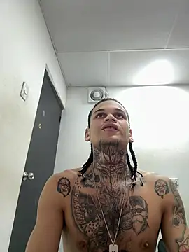 Snapshot of hot_man05 chatting on 22, 7, 2026 hot man05 online show from 22, 7, 2026