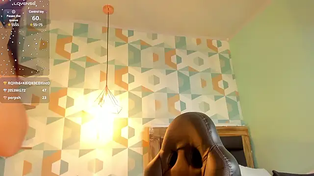 Snapshot of CALANTHELOVE1 chatting on 5, 2, 2025 CALANTHELOVE1 online show from 5, 2, 2025