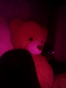 Velvet69 online show from 5, 10, 2025