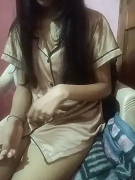 Snapshot of angel-cinderella chatting on 29, 10, 2025 angel-cinderella online show from 29, 10, 2025