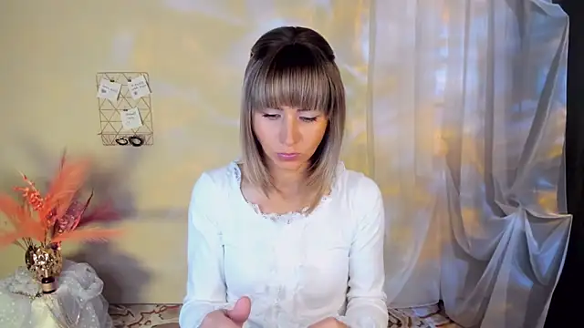 Snapshot of CharmBianca chatting on 12, 10, 2025 CharmBianca online show from 12, 10, 2025