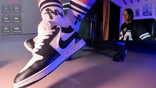 aleya bliss online show from 22, 11, 2025