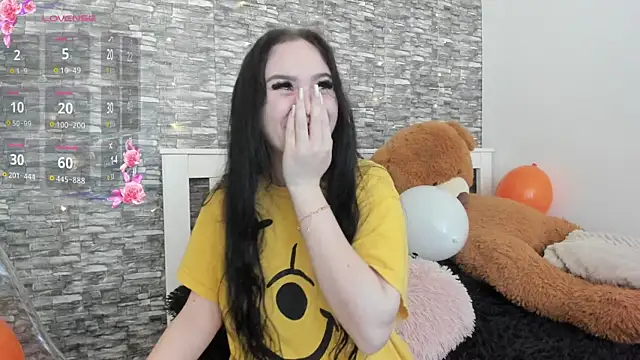 KairraPotts online show from 5, 11, 2025