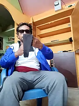 Snapshot of bigcock_thick chatting on 4, 3, 2026 bigcock thick online show from 4, 3, 2026