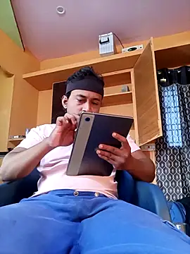 Snapshot of bigcock_thick chatting on 24, 3, 2026 bigcock thick online show from 24, 3, 2026