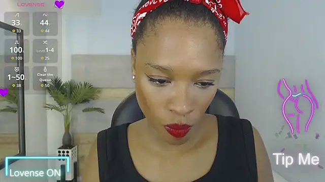 brendathompson  online show from 2, 10, 2025