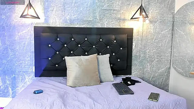 emberhodson online show from 18, 9, 2025