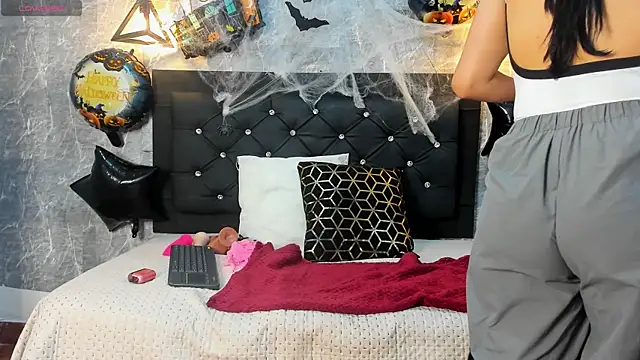 emberhodson online show from 29, 10, 2025