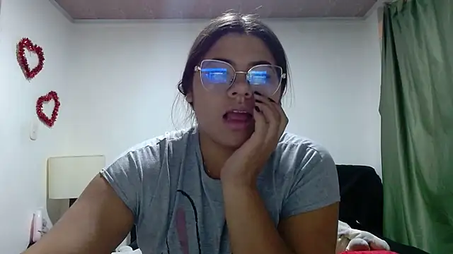 viccky vick online show from 2, 10, 2025