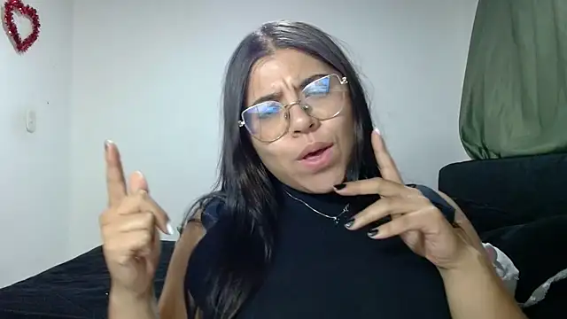 viccky vick online show from 30, 10, 2025