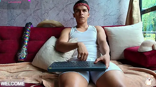 Dwayne Brown online show from 25, 10, 2025