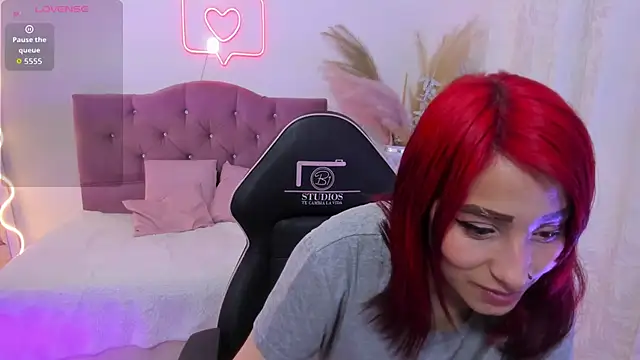 palmerfox tay online show from 18, 9, 2025