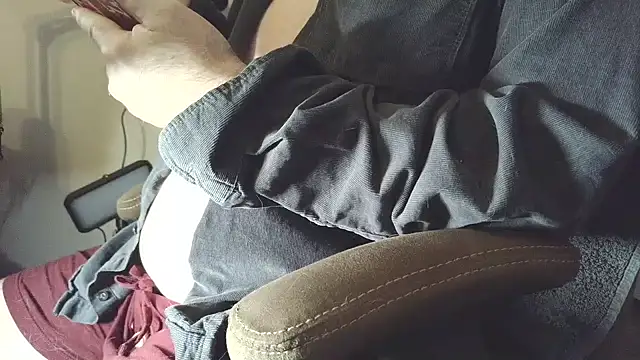 Snapshot of stubbydick3 chatting on 12, 2, 2025 stubbydick3 online show from 12, 2, 2025