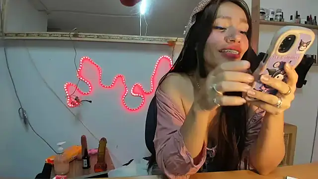 Snapshot of IZZY_BEAUTIFUL chatting on 21, 2, 2025 IZZY BEAUTIFUL online show from 21, 2, 2025