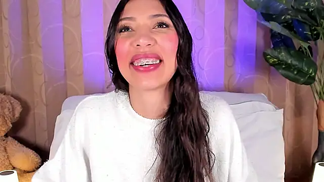 Miss veronicaa2 online show from 13, 3, 2026