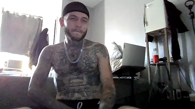 Snapshot of cruz815 chatting on 6, 6, 2026 cruz815 online show from 6, 6, 2026