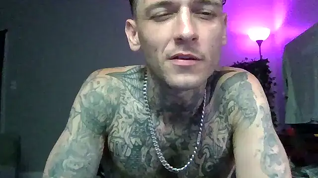 Snapshot of cruz815 chatting on 14, 6, 2026 cruz815 online show from 14, 6, 2026