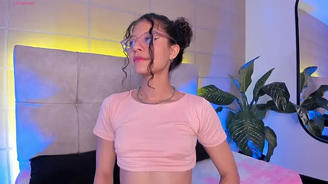 mac-sara online show from 13, 10, 2025