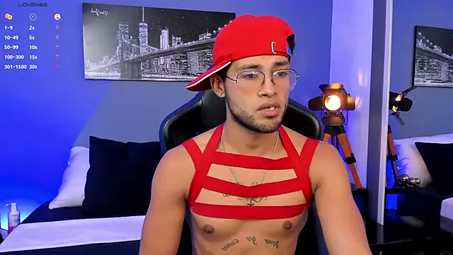 Max Conor1 online show from 5, 5, 2026