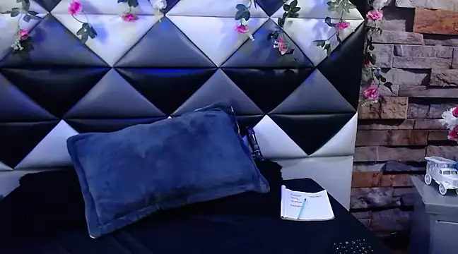 Snapshot of _Beata_ chatting on 13, 3, 2025 Beata online show from 13, 3, 2025