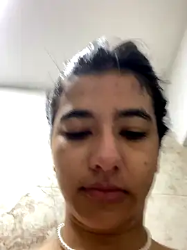 eva roseee online show from 15, 9, 2025