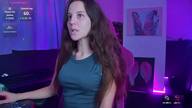 Snapshot of MilaStoyne chatting on 3, 10, 2025 MilaStoyne online show from 3, 10, 2025