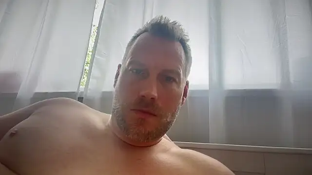 Snapshot of Christian87xxx chatting on 20, 9, 2025 Christian87xxx online show from 20, 9, 2025