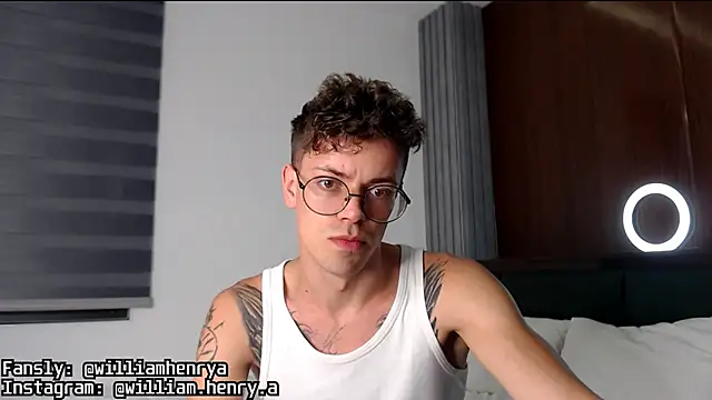 Snapshot of William_Henry_ chatting on 29, 1, 2025 William Henry  online show from 29, 1, 2025