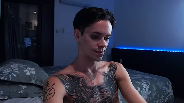 Snapshot of William_Henry_ chatting on 7, 10, 2025 William Henry  online show from 7, 10, 2025