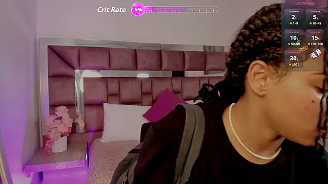 Snapshot of tamararose1 chatting on 29, 9, 2025 tamararose1 online show from 29, 9, 2025