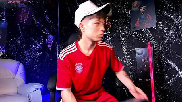 marcuscollins1  online show from 28, 2, 2025