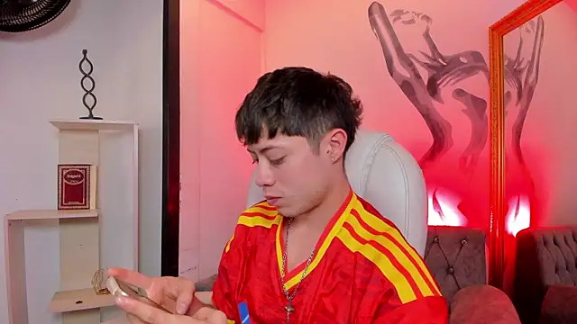 Snapshot of marcuscollins1_ chatting on 11, 6, 2026 marcuscollins1 online show from 11, 6, 2026