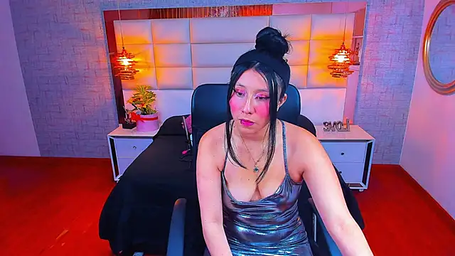 Snapshot of Nohemi_louse chatting on 28, 3, 2026 Nohemi louse online show from 28, 3, 2026