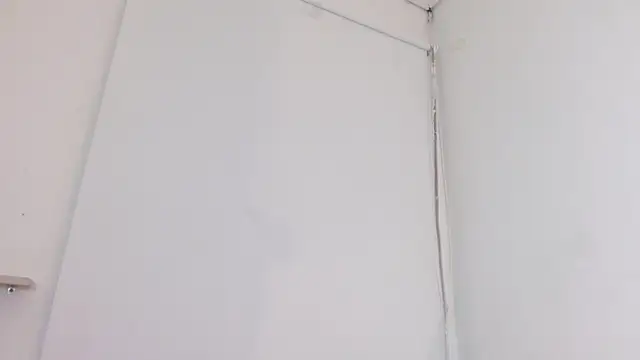 Roxy Stonee online show from 11, 11, 2025