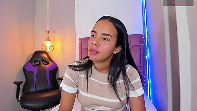 Roxy Stonee online show from 26, 2, 2026