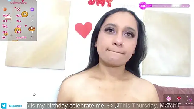 Snapshot of meganjobss chatting on 4, 3, 2025 meganjobss online show from 4, 3, 2025