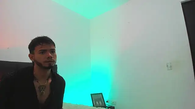 Niick01  online show from 12, 3, 2025