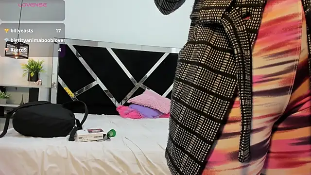 Annyrosee online show from 1, 3, 2025