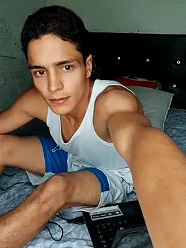 Snapshot of Young_Dominant_777 chatting on 6, 2, 2025 Young Dominant 777 online show from 6, 2, 2025