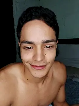 Snapshot of Young_Dominant_777 chatting on 13, 2, 2025 Young Dominant 777 online show from 13, 2, 2025