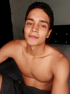 Snapshot of Young_Dominant_777 chatting on 18, 2, 2025 Young Dominant 777 online show from 18, 2, 2025