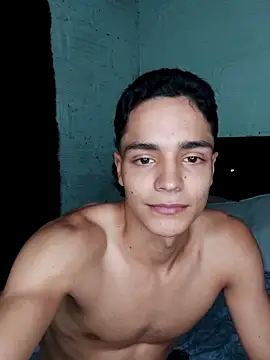 Snapshot of Young_Dominant_777 chatting on 19, 2, 2025 Young Dominant 777 online show from 19, 2, 2025