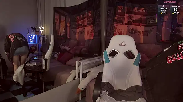 Snapshot of kaisajenner chatting on 22, 9, 2025 kaisajenner online show from 22, 9, 2025