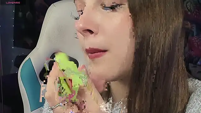 kaisajenner online show from 8, 2, 2026