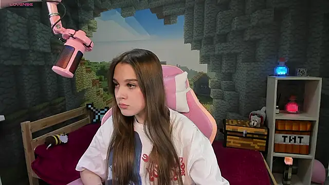 kaisajenner online show from 30, 3, 2026