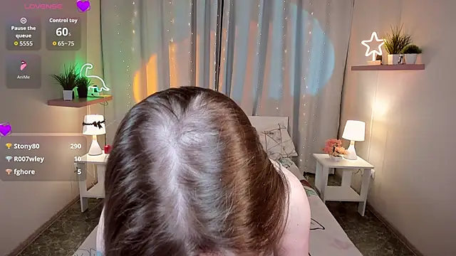 kaisajenner online show from 11, 4, 2026