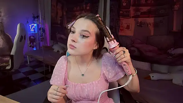 kaisajenner online show from 18, 5, 2026
