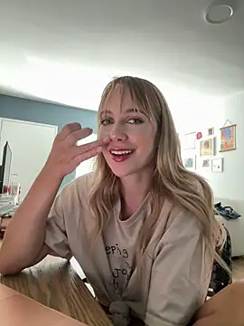 Snapshot of rileylovesyou chatting on 9, 9, 2025 rileylovesyou online show from 9, 9, 2025