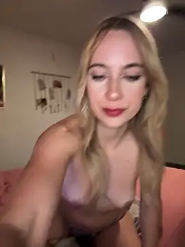 rileylovesyou online show from 30, 9, 2025