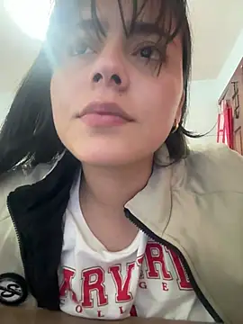 Snapshot of megan_cl chatting on 10, 3, 2025 megan cl online show from 10, 3, 2025